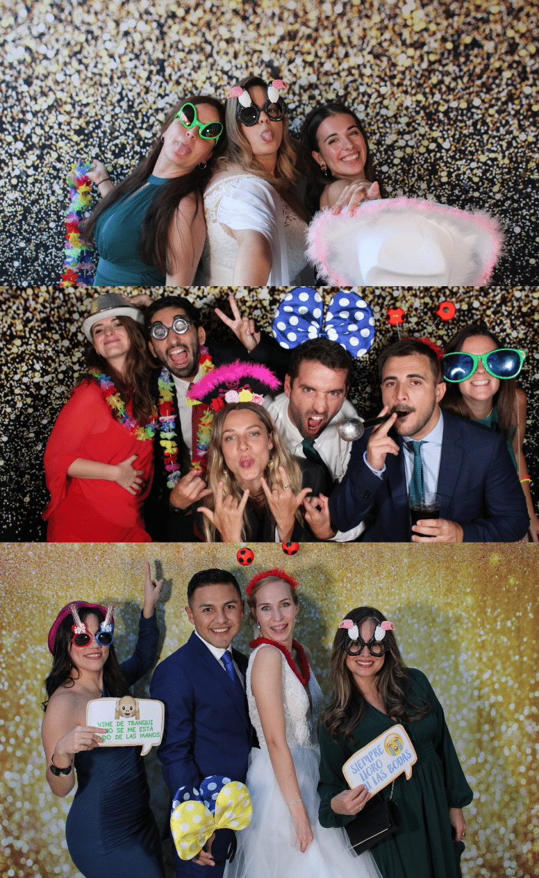 Invitados disfrutando del fotomatón en una boda
